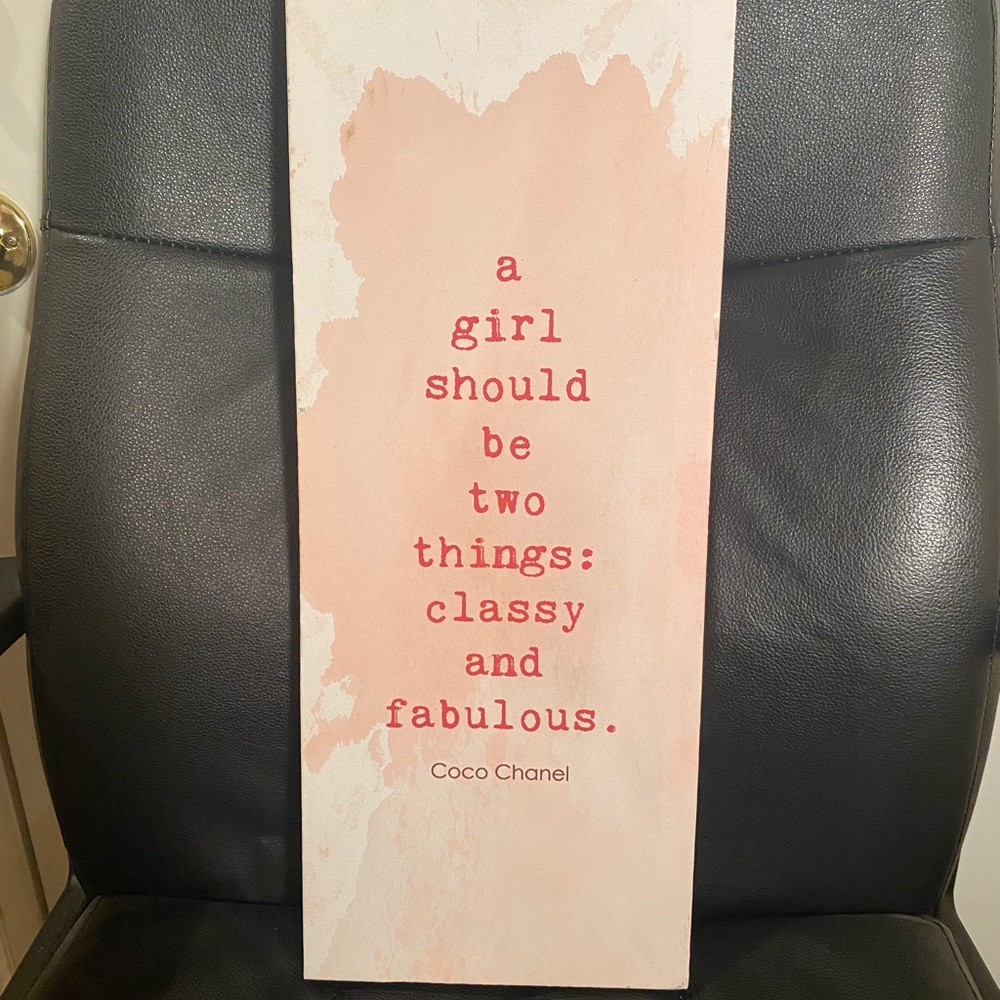 Wall wording picture